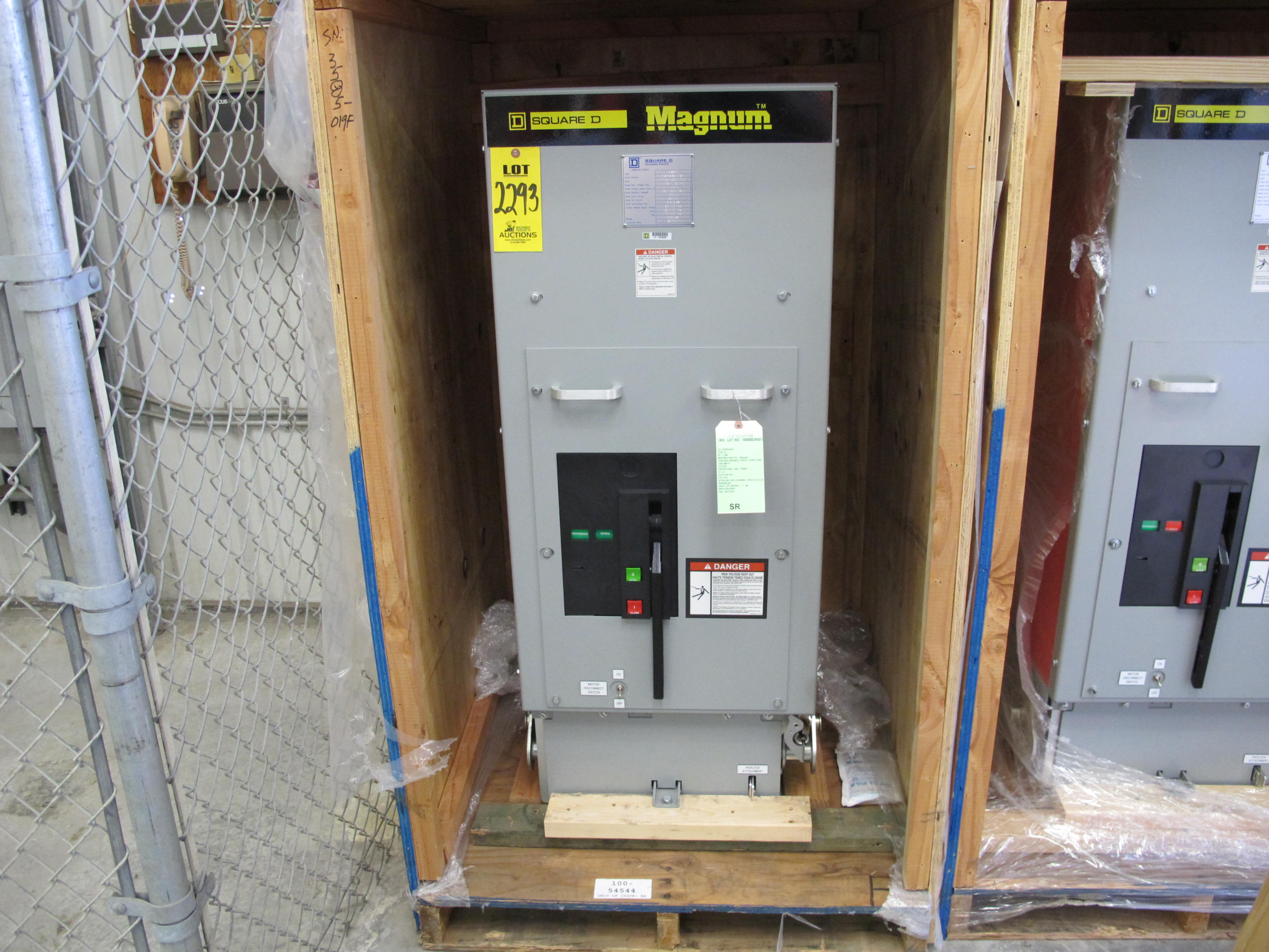 BREAKER, CIRCUIT TYPE, POWER KIND, 1200 AMP RATING, 4160 VOLT RATING, 3 POLE. ROLL-IN REPLACEMENTS FOR ABB 5HK350-1200. PART # 5ISB2-350-1200SR (W-44) LOADING & HANDLING FEE $15-